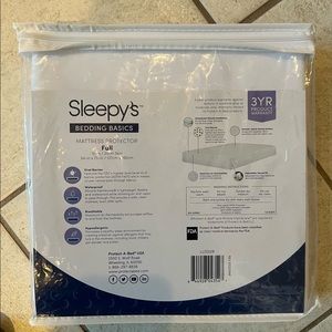 Sleepy’s Mattress Protector, Full-size, still in the box!